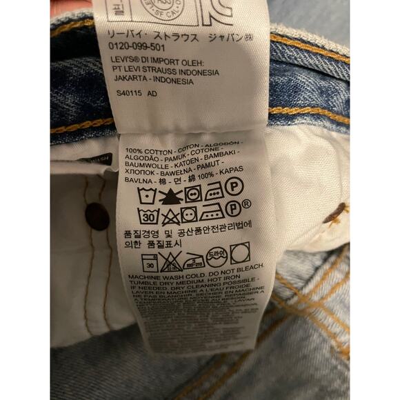 Levis Mens Jeans 30x32 Medium Wash Distressed Button Fly High Rise Straight Leg - Picture 4 of 9